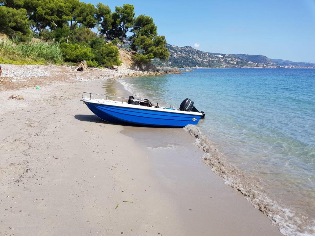 La Casetta Mortola Inferiore Buitenkant foto